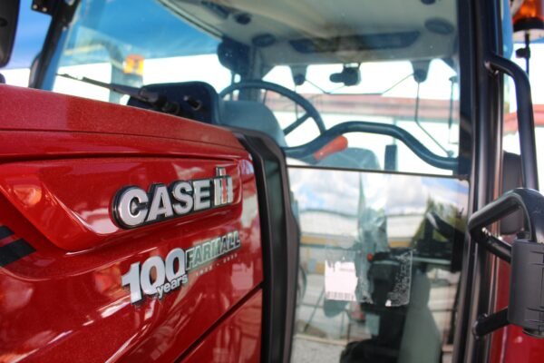 Trator Case Farmall 55A - Image 9