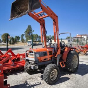 Trator Kioti DK45